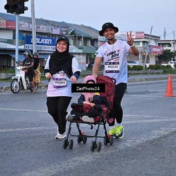 Runner Photo 7682928