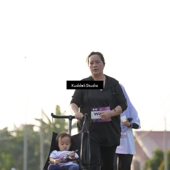 Runner Photo 7682933