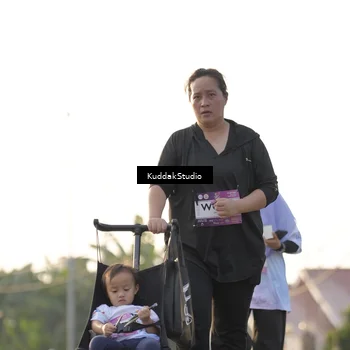 Runner Photo 7682940