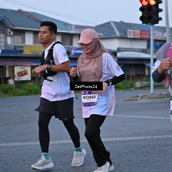 Runner Photo 7682947