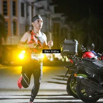 Runner Photo 7682957