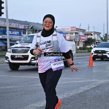 Runner Photo 7683047