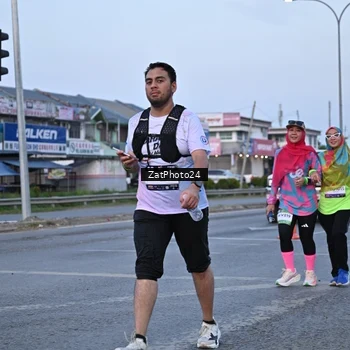 Runner Photo 7683074
