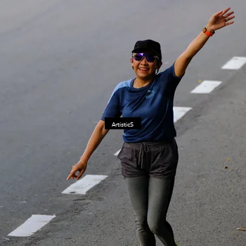 Runner Photo 7683084