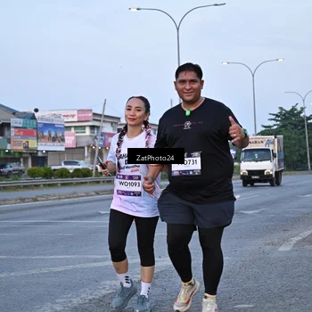 Runner Photo 7683094