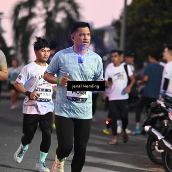Runner Photo 7683127