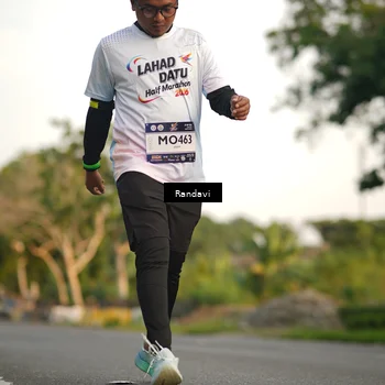Runner Photo 7683143