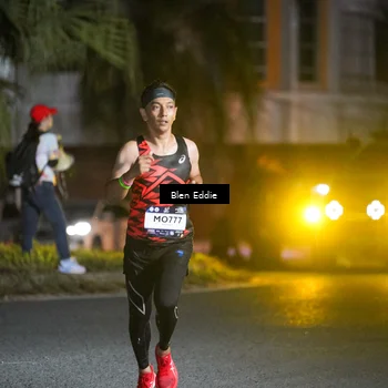 Runner Photo 7683146