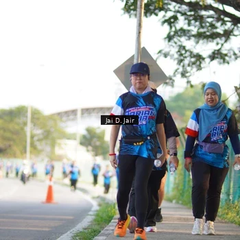 Runner Photo 7683147