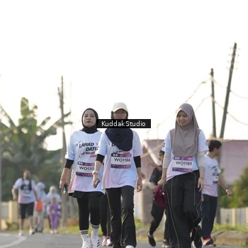 Runner Photo 7683154