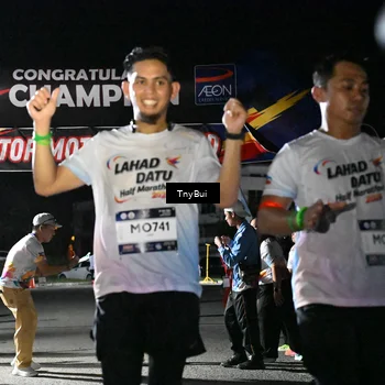 Runner Photo 7683181