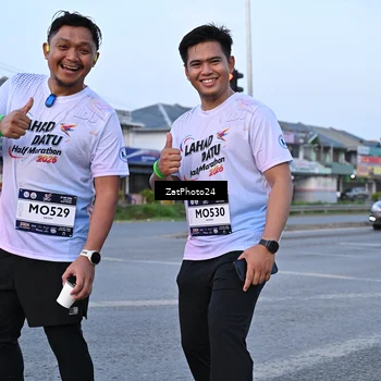 Runner Photo 7683184