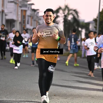 Runner Photo 7683186