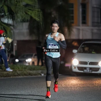 Runner Photo 7683207