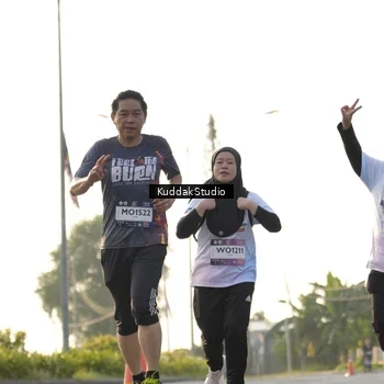 Runner Photo 7683219