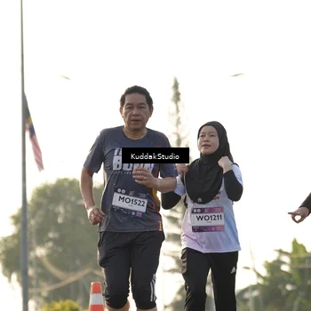 Runner Photo 7683220