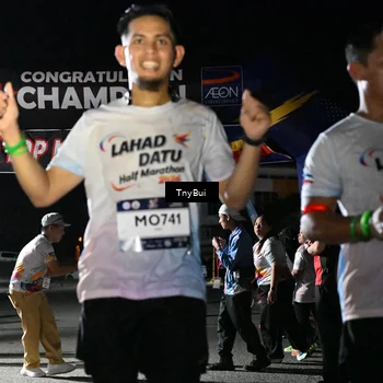 Runner Photo 7683223