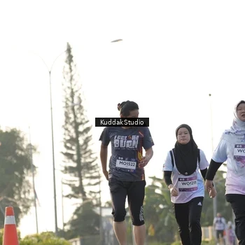 Runner Photo 7683237
