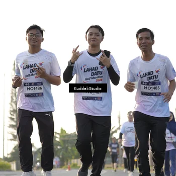 Runner Photo 7683292