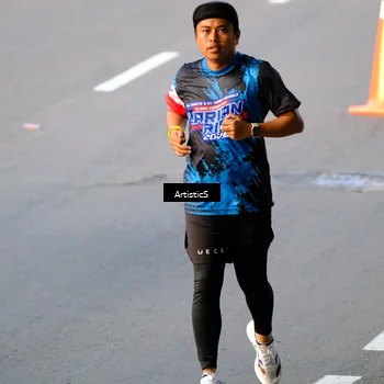 Runner Photo 7683306