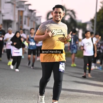 Runner Photo 7683307