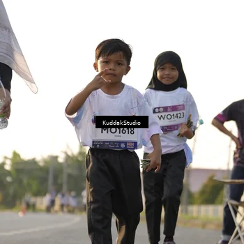 Runner Photo 7683366