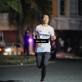 Runner Photo 7683368