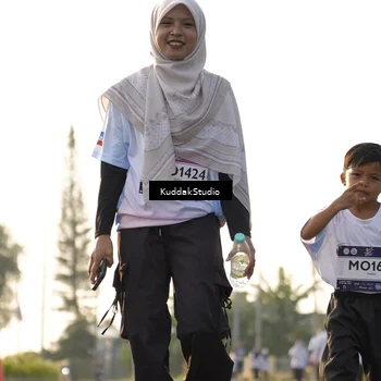 Runner Photo 7683372