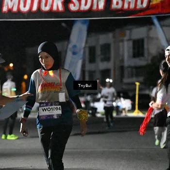 Runner Photo 7683375