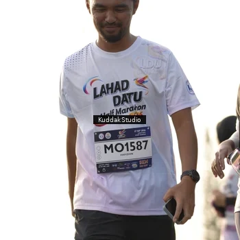 Runner Photo 7683377