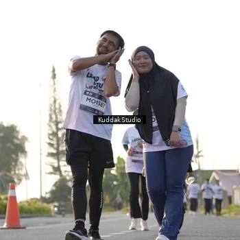 Runner Photo 7683393