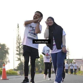 Runner Photo 7683398