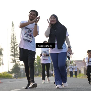 Runner Photo 7683399
