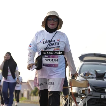 Runner Photo 7683421
