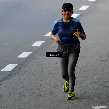 Runner Photo 7683446