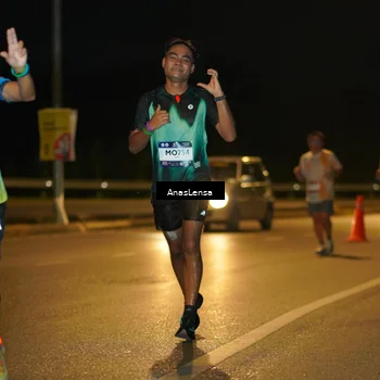 Runner Photo 7683457