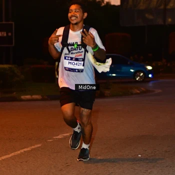Runner Photo 7683459
