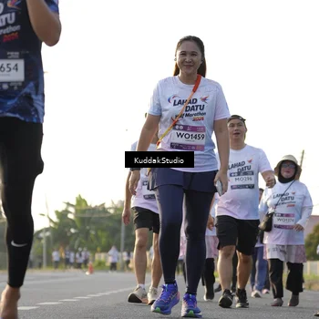 Runner Photo 7683470