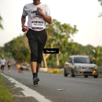 Runner Photo 7683474