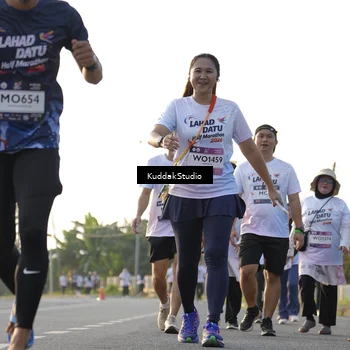 Runner Photo 7683480