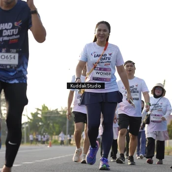 Runner Photo 7683481