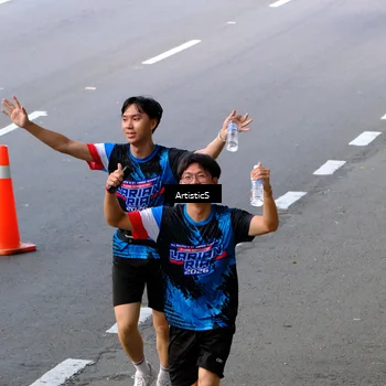 Runner Photo 7683485