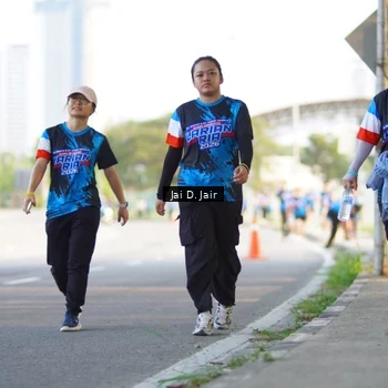 Runner Photo 7683495