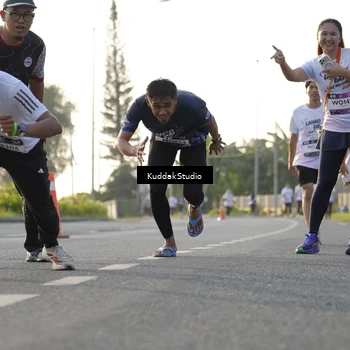 Runner Photo 7683508