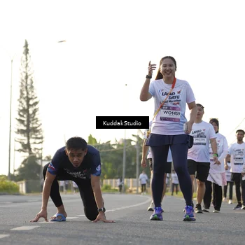 Runner Photo 7683511