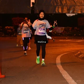 Runner Photo 7683527