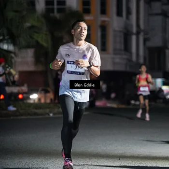 Runner Photo 7683529
