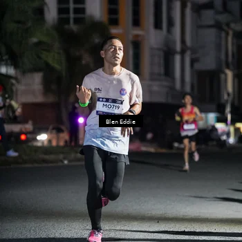 Runner Photo 7683550