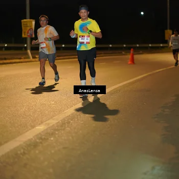 Runner Photo 7683578