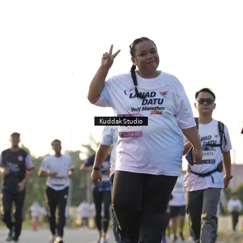 Runner Photo 7683587